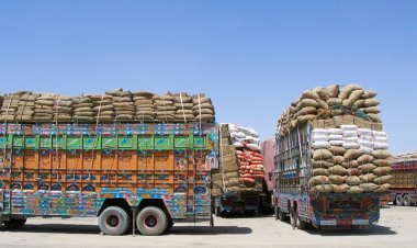 Pak-Afghan trade picks up as Taliban seize control